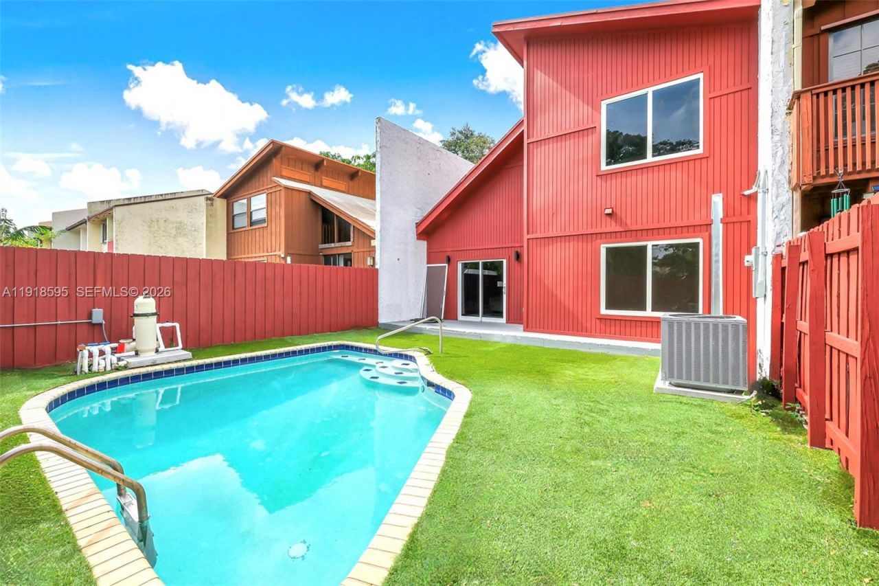 6884 NW 30 Ave, Fort Lauderdale, FL 33309 Photo