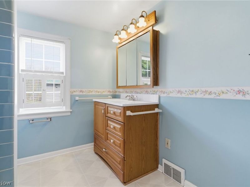 13130 Kinsman Road, Burton, OH 44021 Photo 10