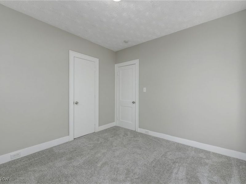 2092 W 101st Street, Cleveland, OH 44102 Photo 35