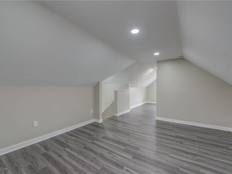 2092 W 101st Street, Cleveland, OH 44102 Photo 39