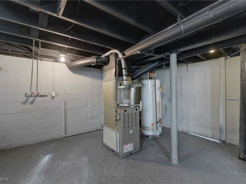 2092 W 101st Street, Cleveland, OH 44102 Photo 45