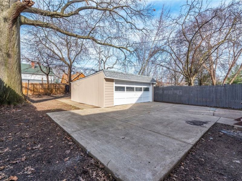 2092 W 101st Street, Cleveland, OH 44102 Photo 7