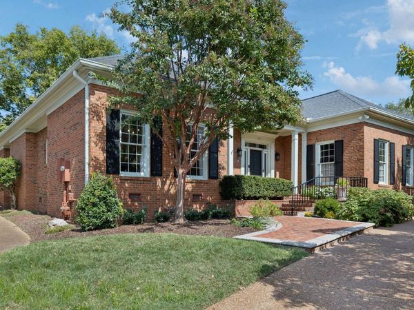 114 Chatsworth Dr, Nashville, TN 37215