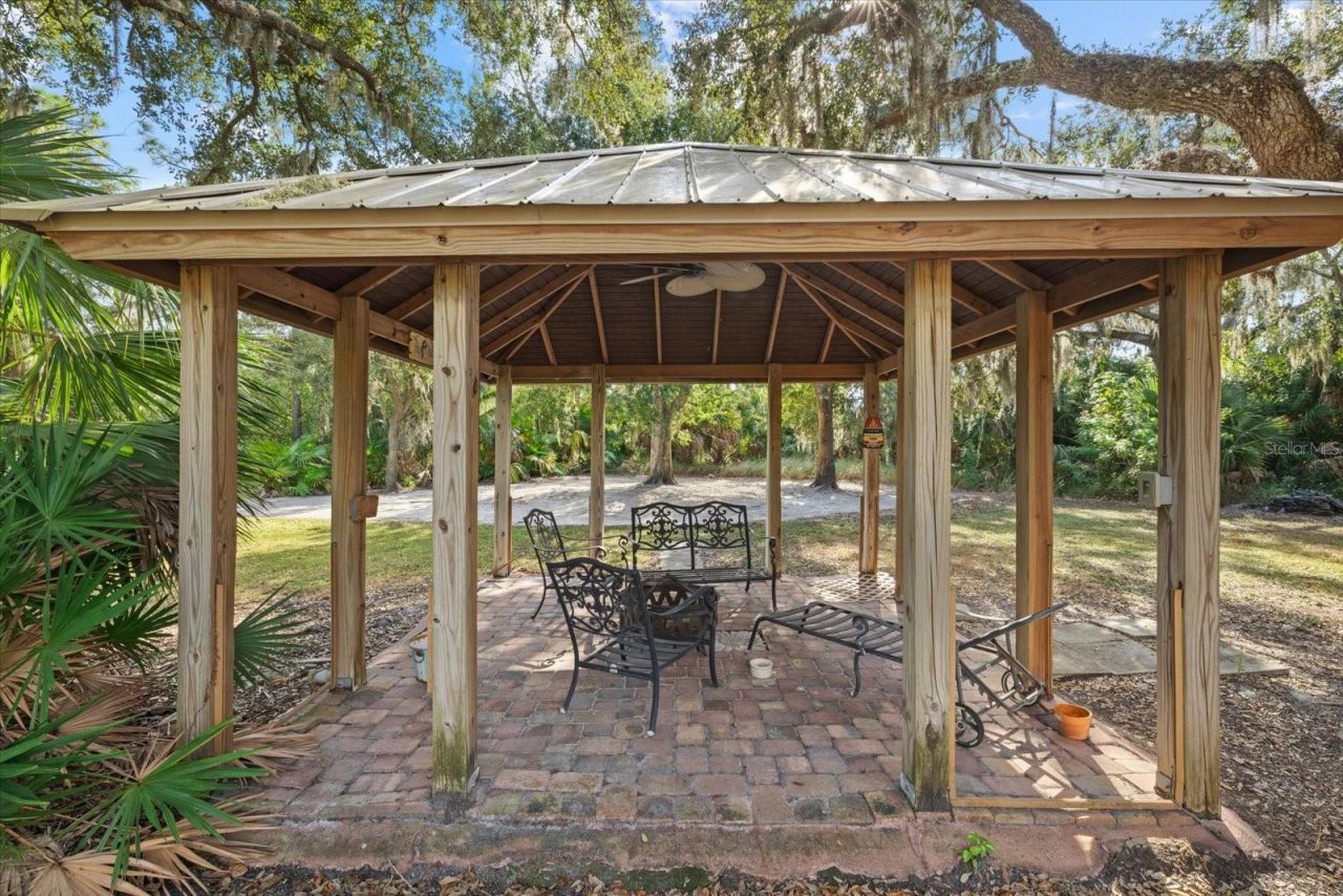 3550 Sarasota Golf Club Boulevard, Sarasota, FL 34240 Photo