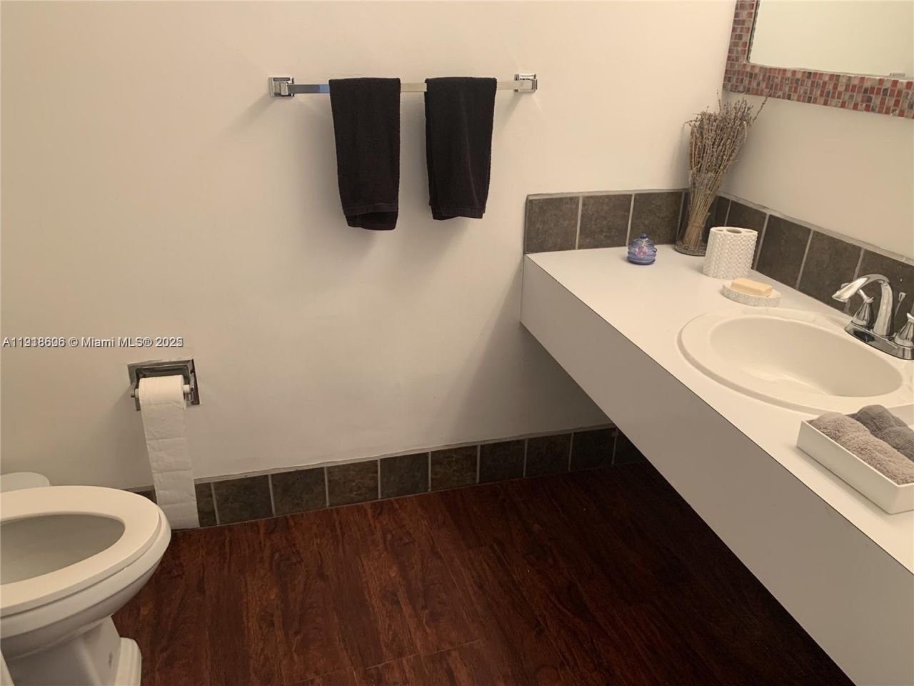 900 Bay Dr, Unit 211, Miami Beach, FL 33141 Photo