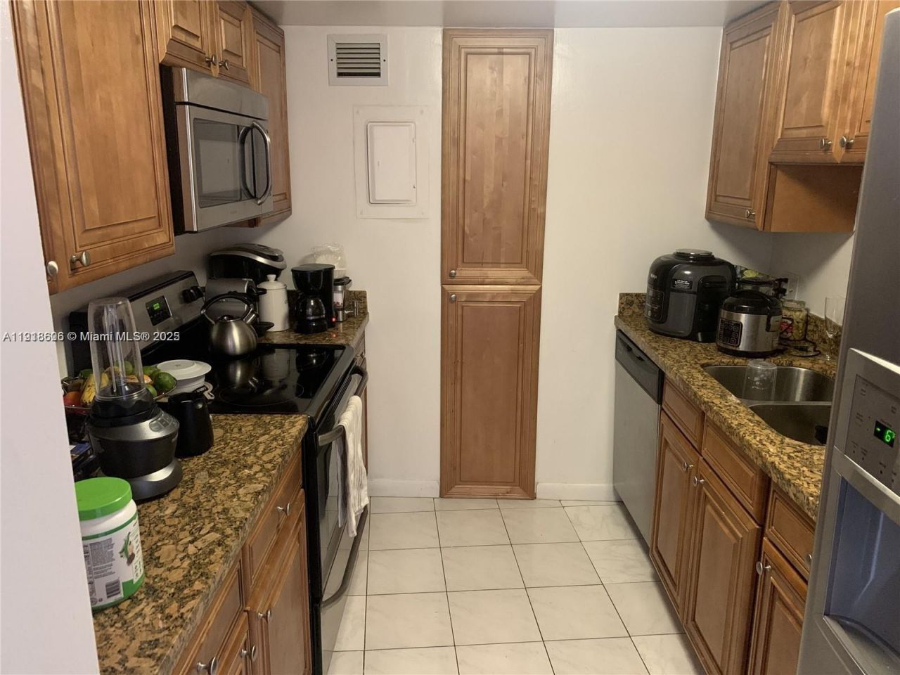 900 Bay Dr, Unit 211, Miami Beach, FL 33141 Photo