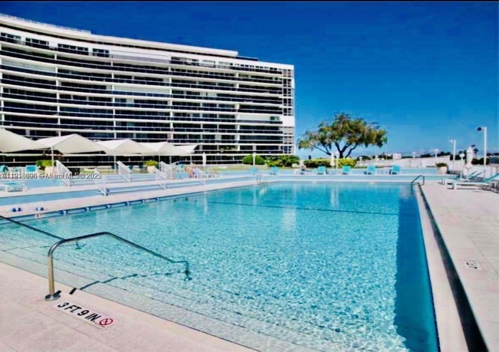 900 Bay Dr, Unit 211, Miami Beach, FL 33141 Photo