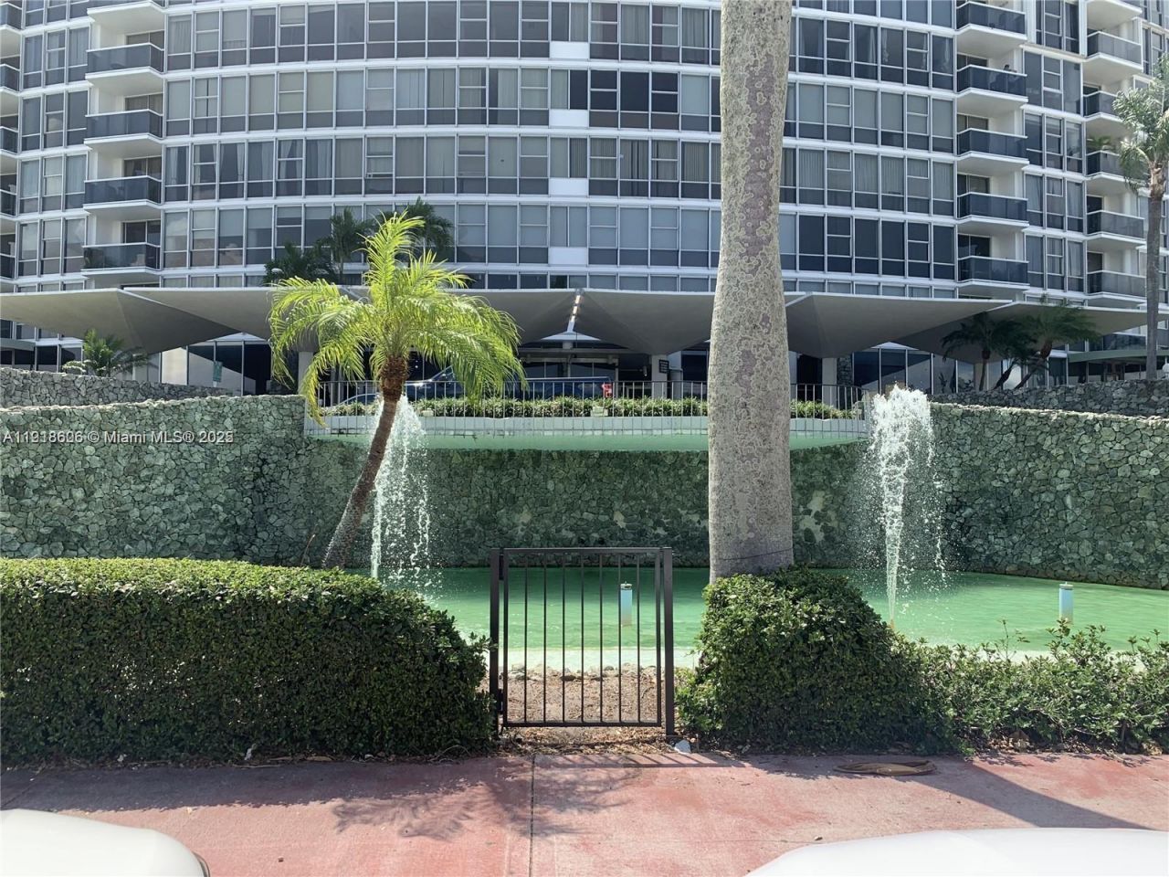 900 Bay Dr, Unit 211, Miami Beach, FL 33141 Photo