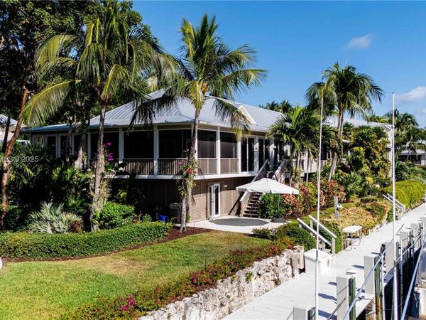 22 south island dr, Key Largo, FL 33037