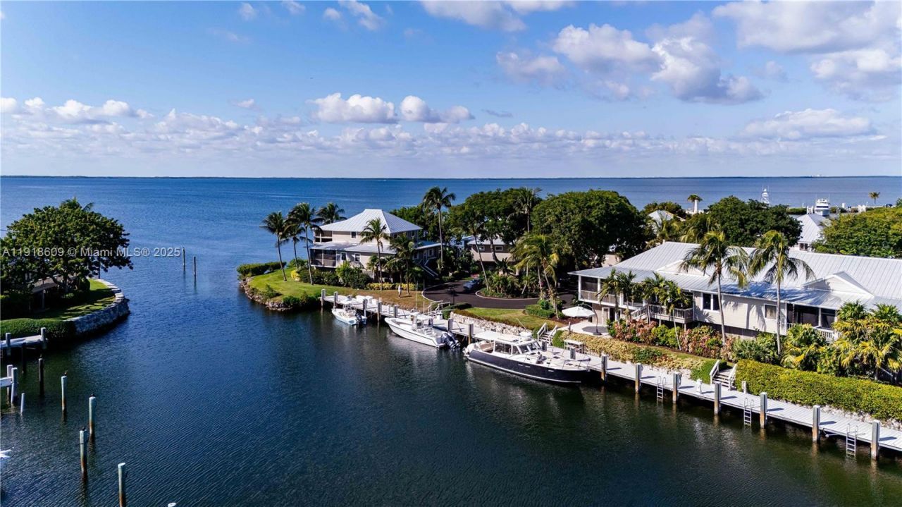 22 South Island Dr, Key Largo, FL 33037 Photo