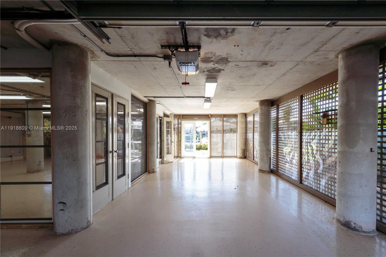 22 South Island Dr, Key Largo, FL 33037 Photo