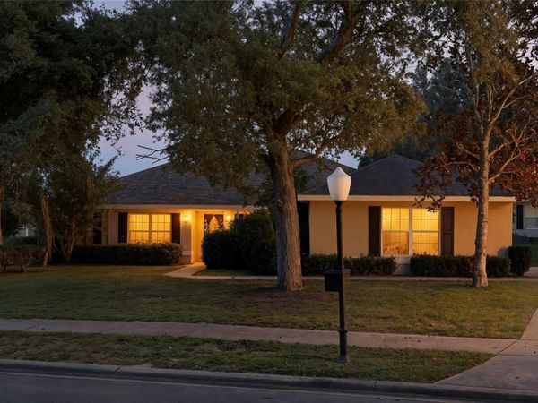 36621 OCONEE AVENUE, EUSTIS, FL 32736