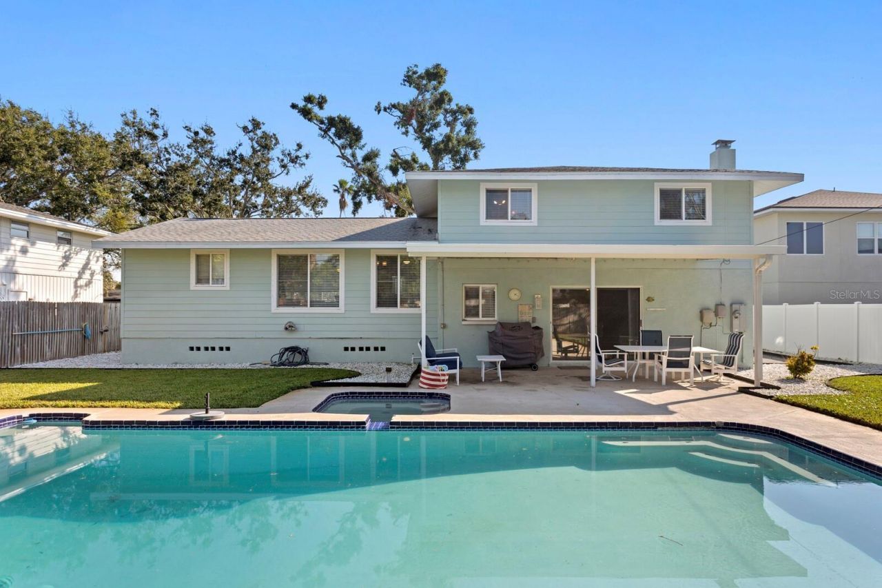 5500 Venetian Boulevard Ne, Saint Petersburg, FL 33703 Photo