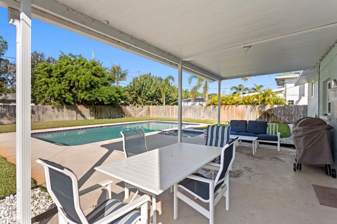 5500 Venetian Boulevard Ne, Saint Petersburg, FL 33703 Photo