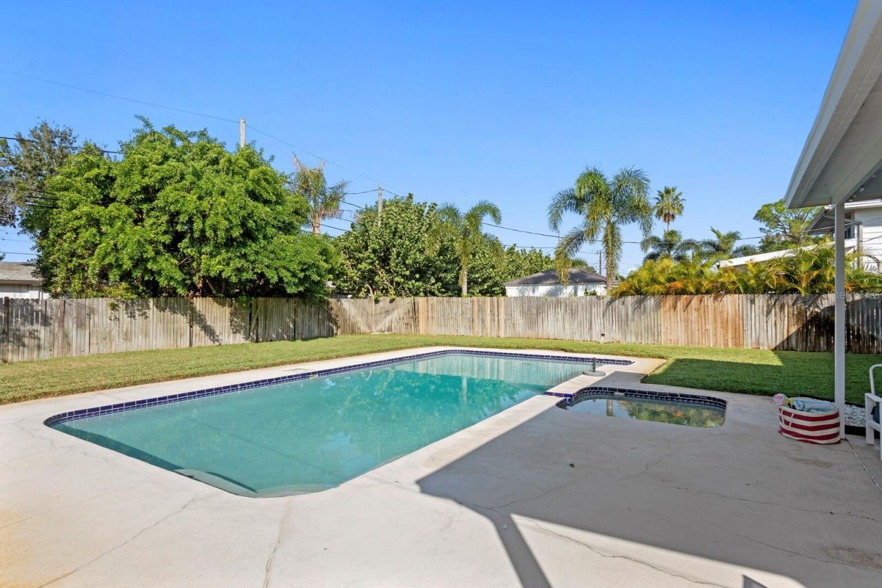 5500 Venetian Boulevard Ne, Saint Petersburg, FL 33703 Photo