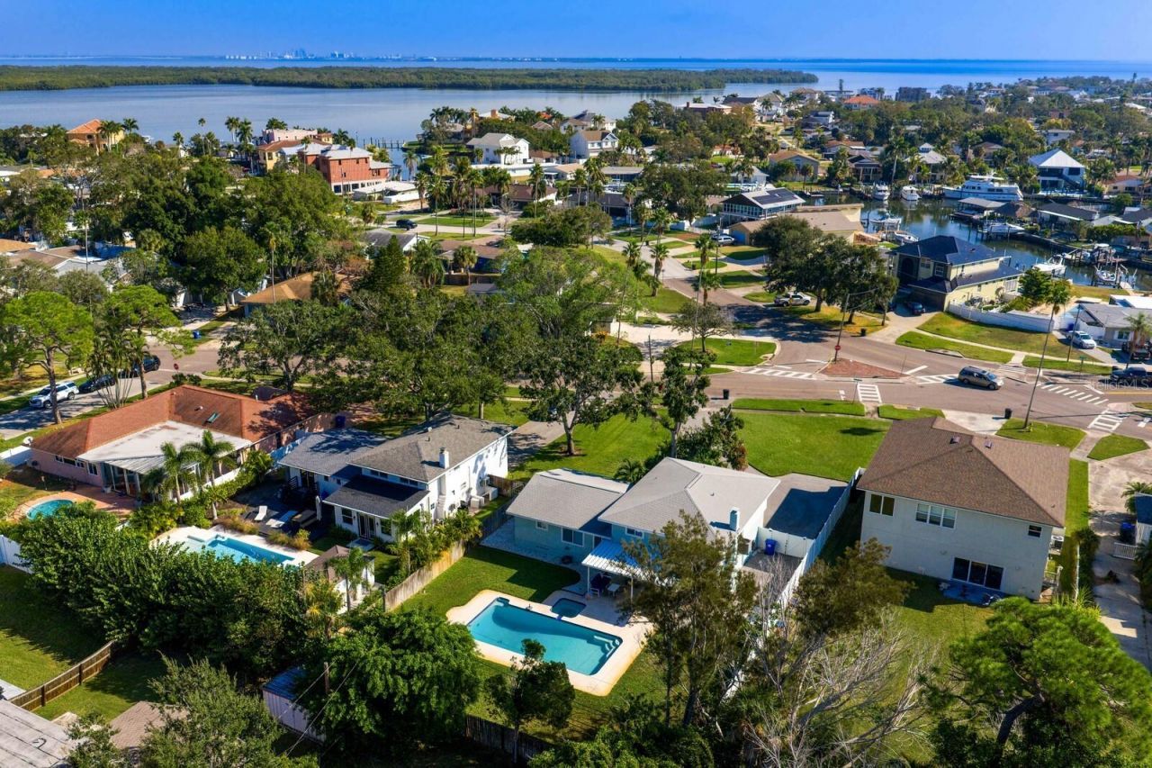 5500 Venetian Boulevard Ne, Saint Petersburg, FL 33703 Photo