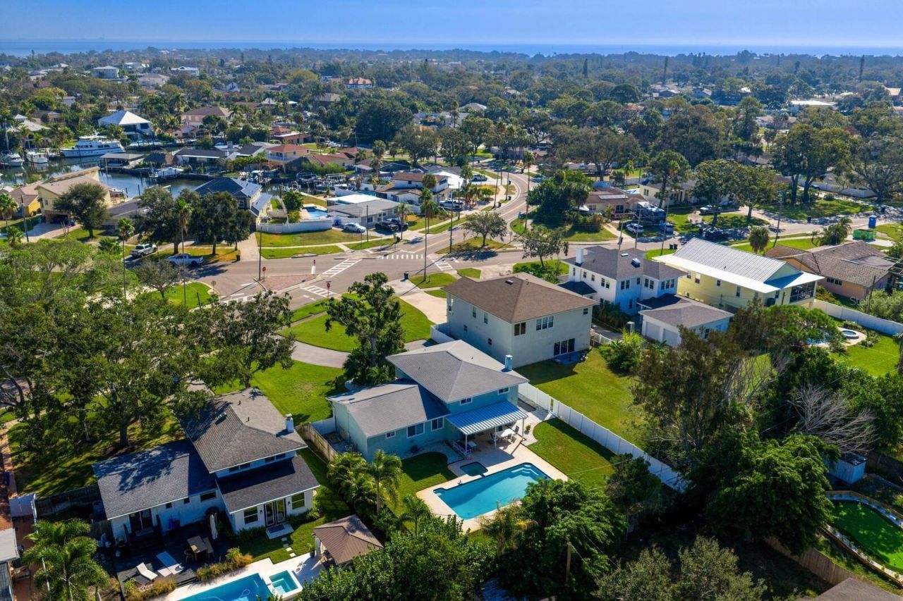 5500 Venetian Boulevard Ne, Saint Petersburg, FL 33703 Photo