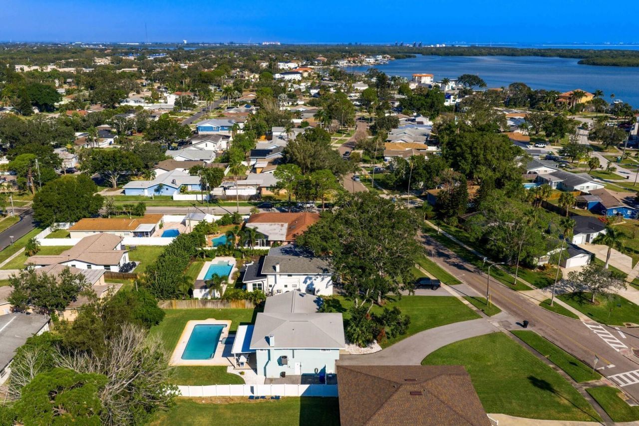 5500 Venetian Boulevard Ne, Saint Petersburg, FL 33703 Photo