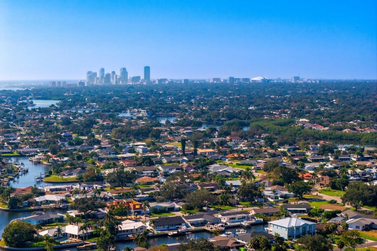 5500 Venetian Boulevard Ne, Saint Petersburg, FL 33703 Photo