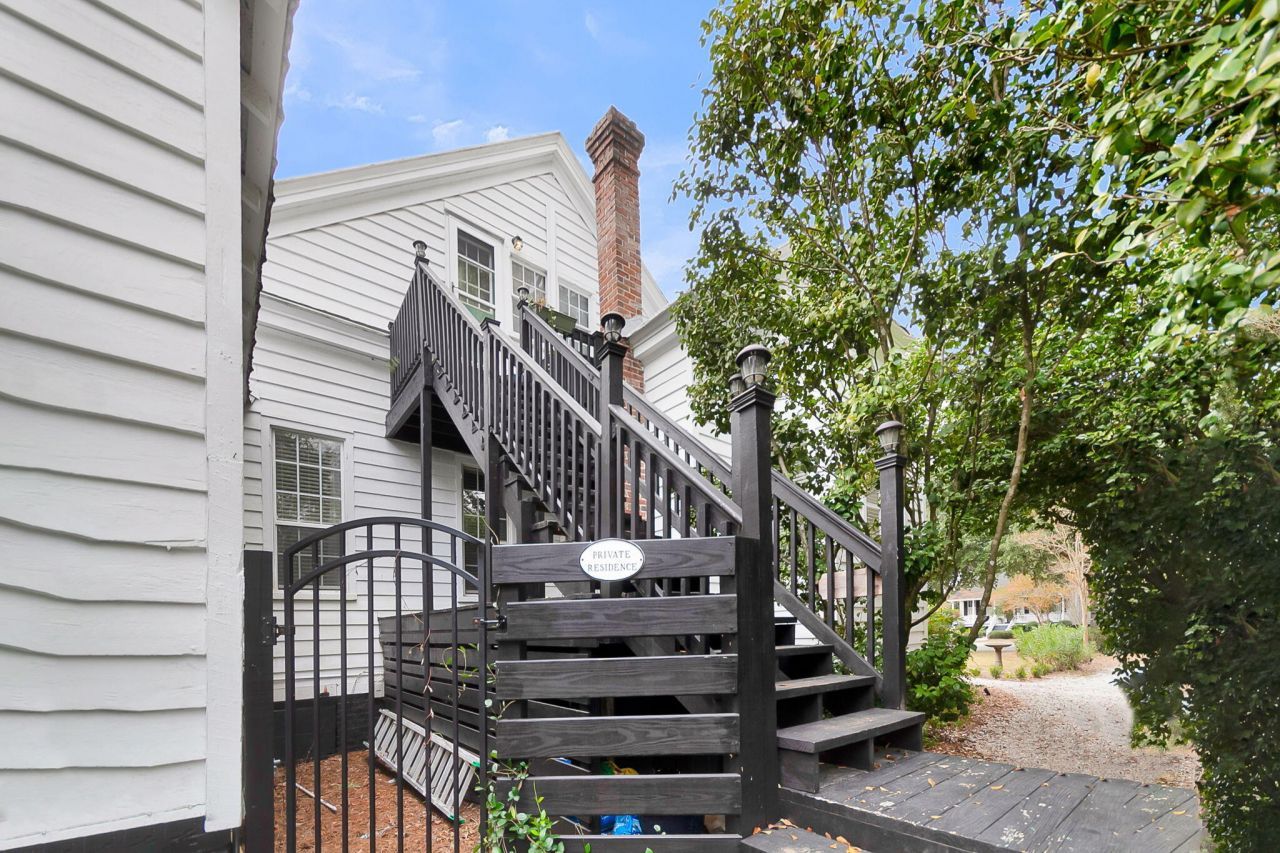 115 S Magnolia Street Photo 102