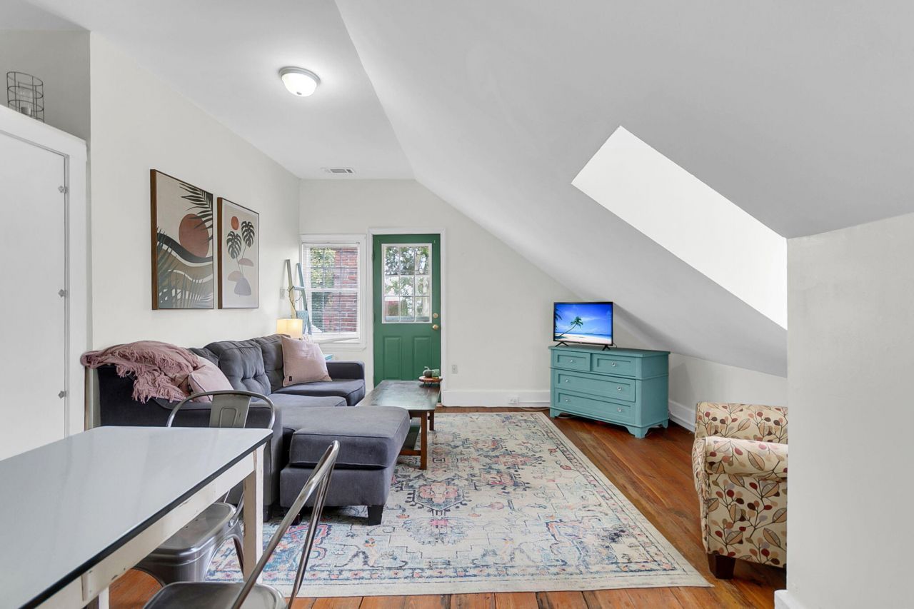 115 S Magnolia Street Photo 106