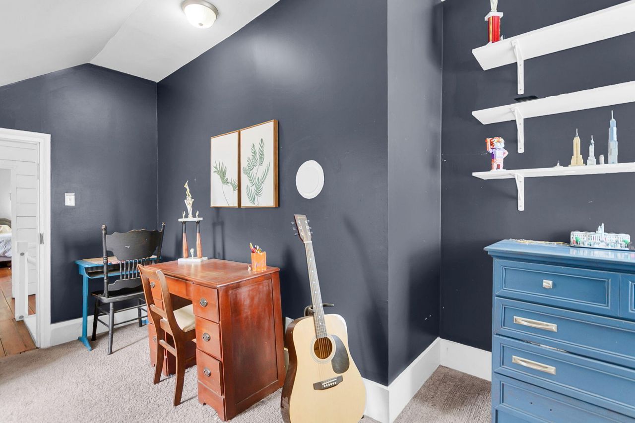 115 S Magnolia Street Photo 122