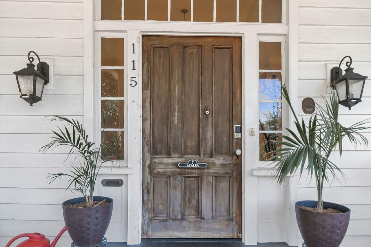 115 S Magnolia Street Photo 15