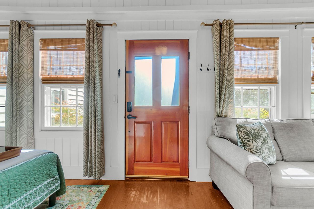 115 S Magnolia Street Photo 53