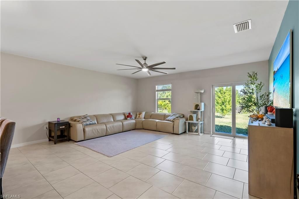 19972 Green Pasture Rd, Lehigh Acres, FL 33974 Photo