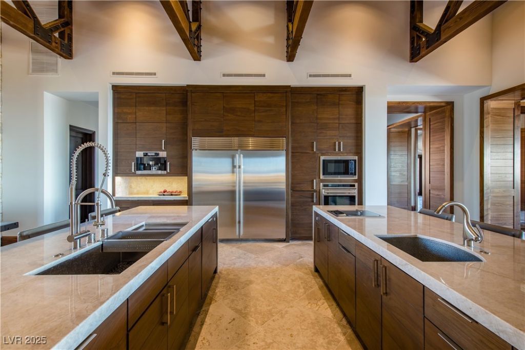 5 Promontory Pointe Lane, Las Vegas, NV 89135 Main Photo