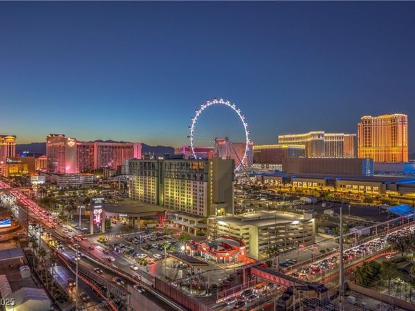 211 E Flamingo Road, Unit 1503, Las Vegas, NV 89169