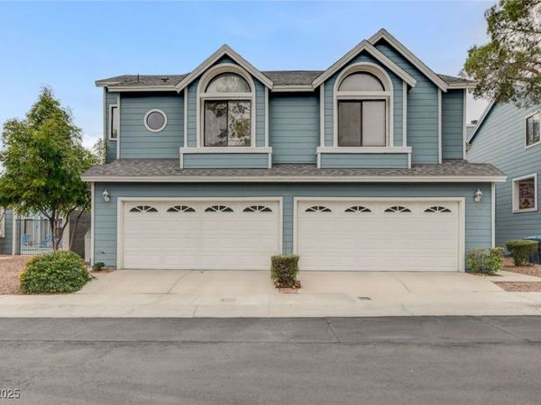 4979 Strauss Drive, Las Vegas, NV 89146