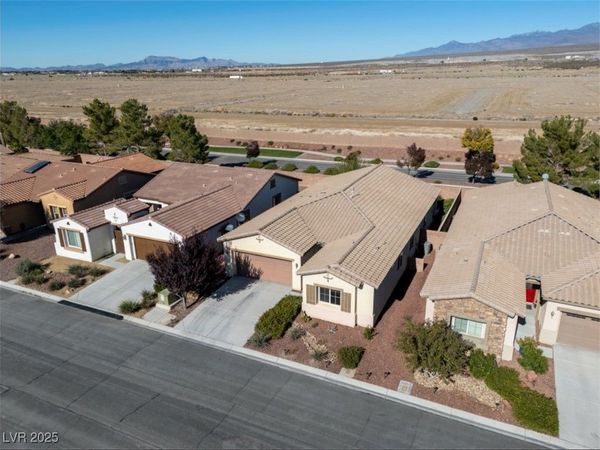 5226 Lignum Avenue, Unit 1, Pahrump, NV 89061