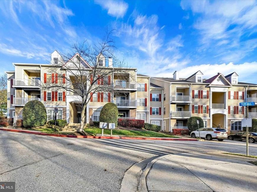 2 Tyler Falls Court, Unit B, Baltimore, MD 21209 Main Photo