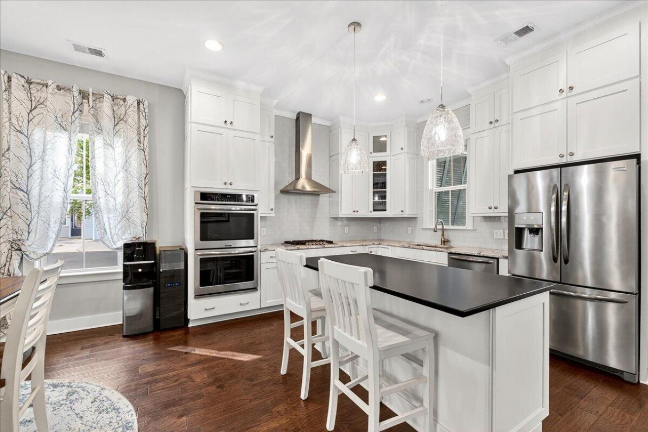 2022 Codorus Lane Photo 11