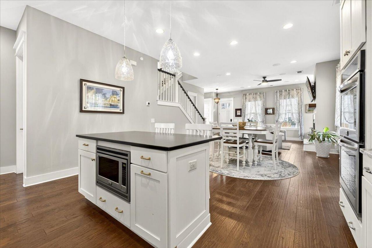 2022 Codorus Lane Photo 12