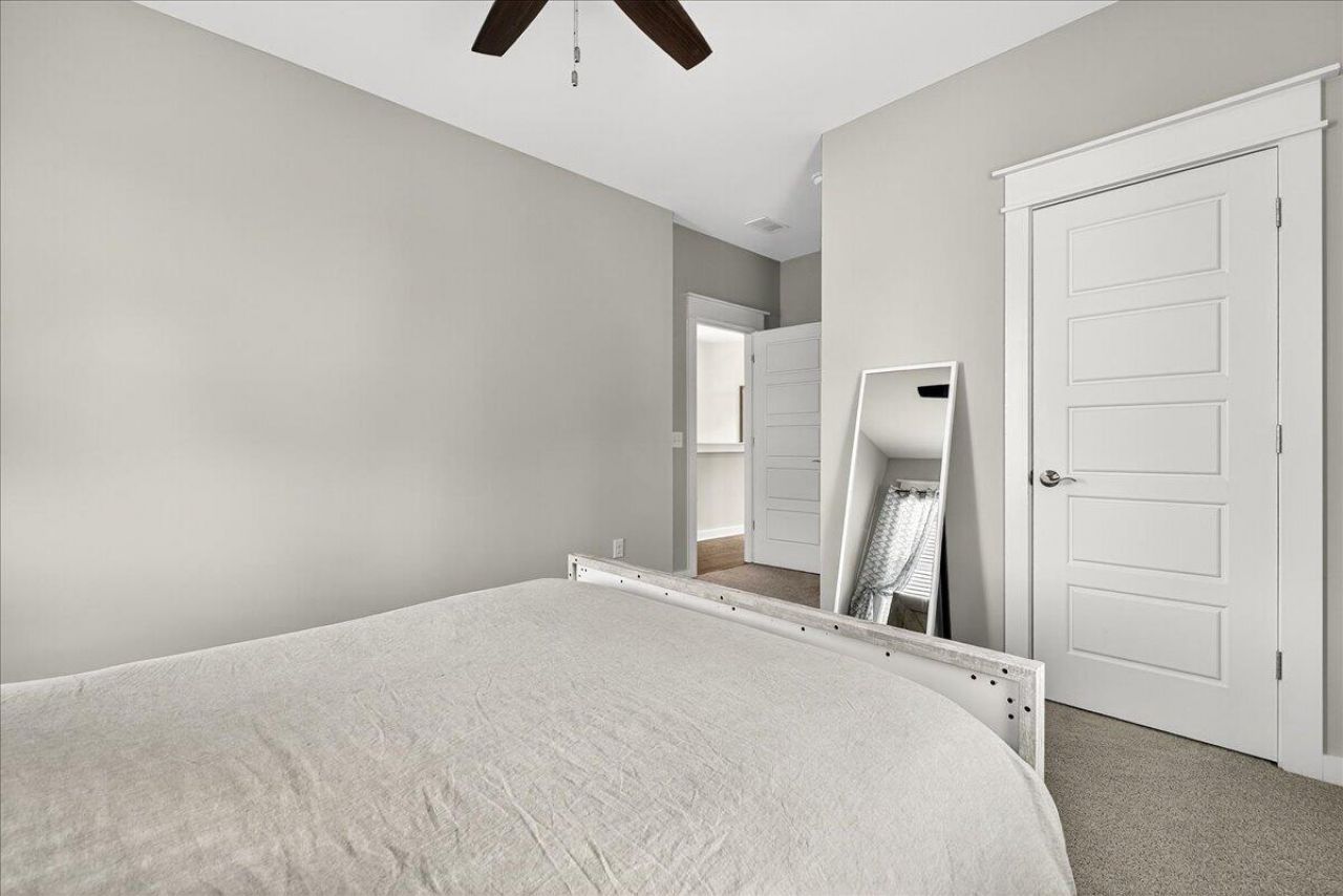 2022 Codorus Lane Photo 31