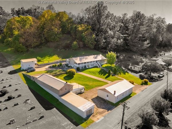 852 FOURTH Street, Mason, WV 25260