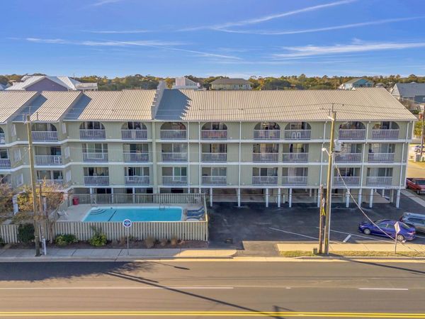 200 Lake Park Boulevard S, Unit 8a, Carolina Beach, NC 28428