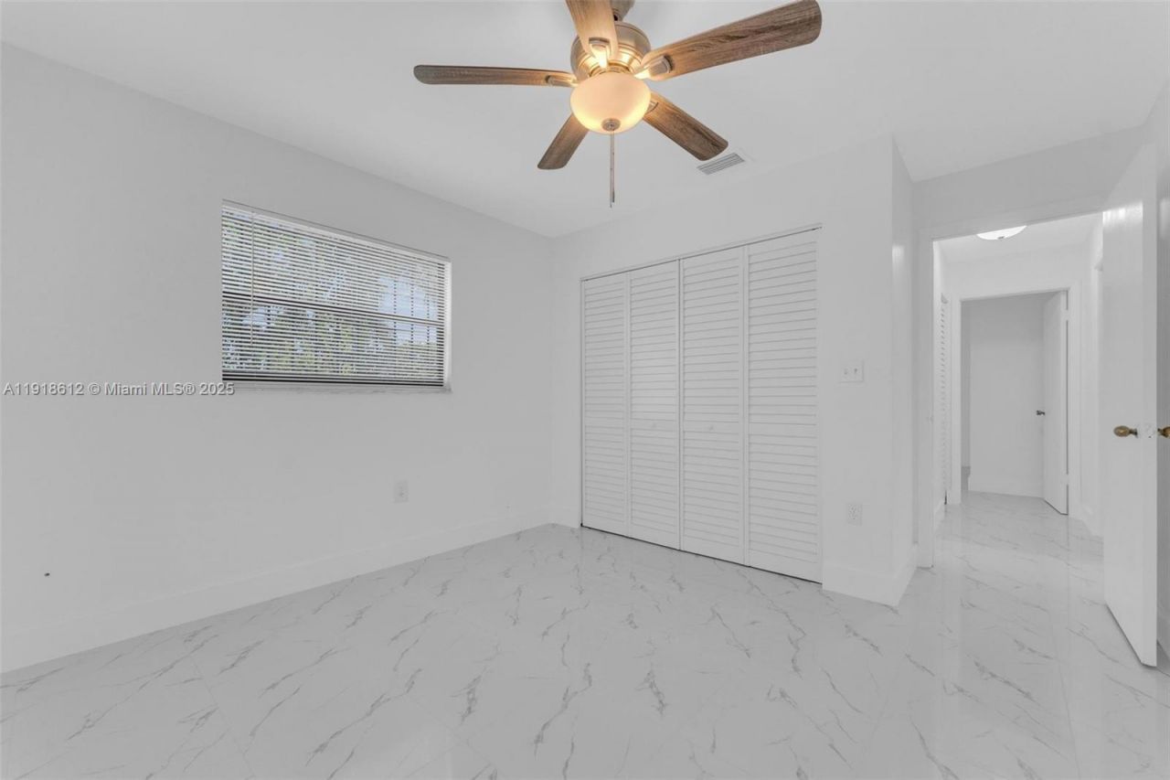 2401 SW 102nd Ave, Miami, FL 33165 Photo