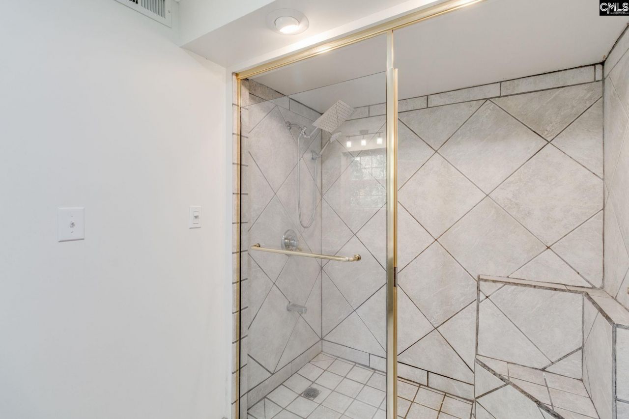 1602 Lake Road Photo 36