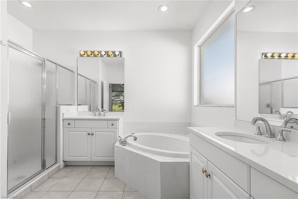 14021 Image Lake Ct, Fort Myers, FL 33907 Photo