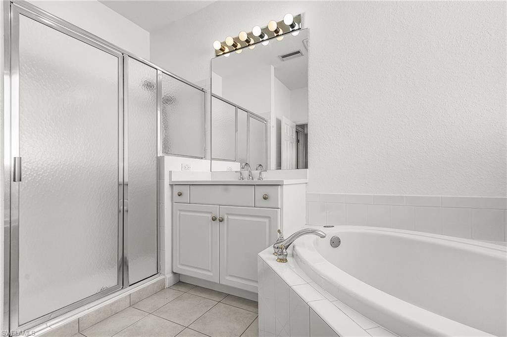 14021 Image Lake Ct, Fort Myers, FL 33907 Photo