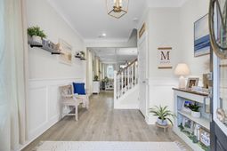 472 Rowley Lane photo 4