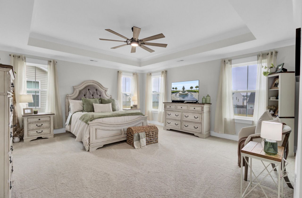 472 Rowley Lane Photo 35