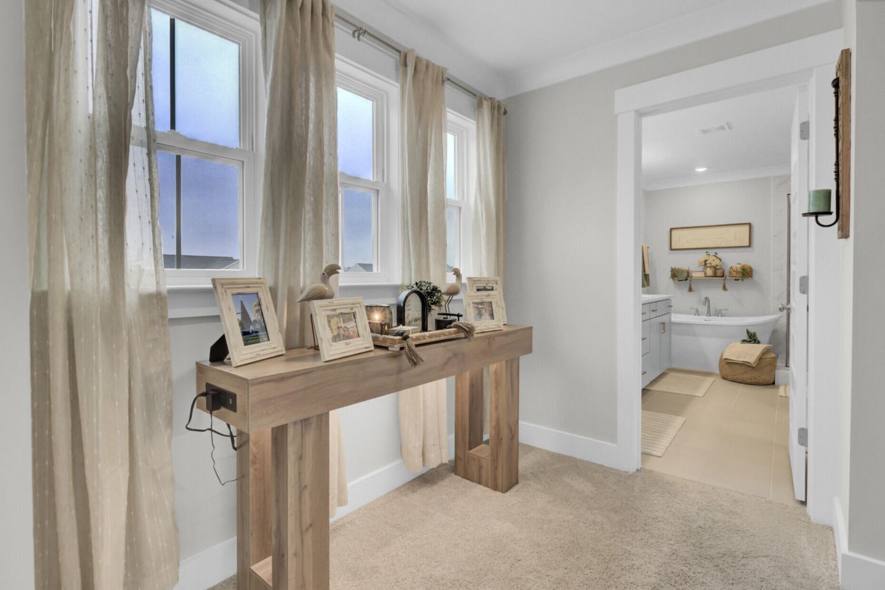 472 Rowley Lane Photo 39