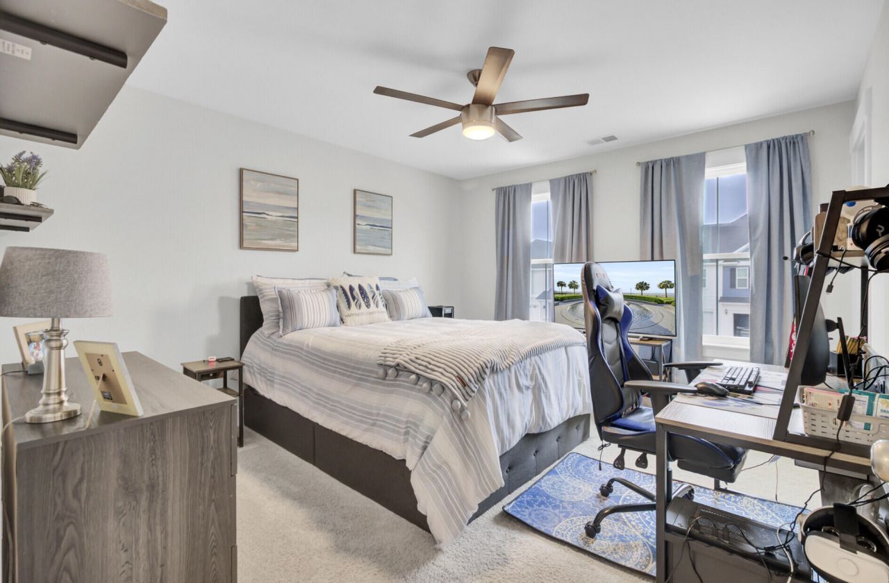 472 Rowley Lane Photo 47