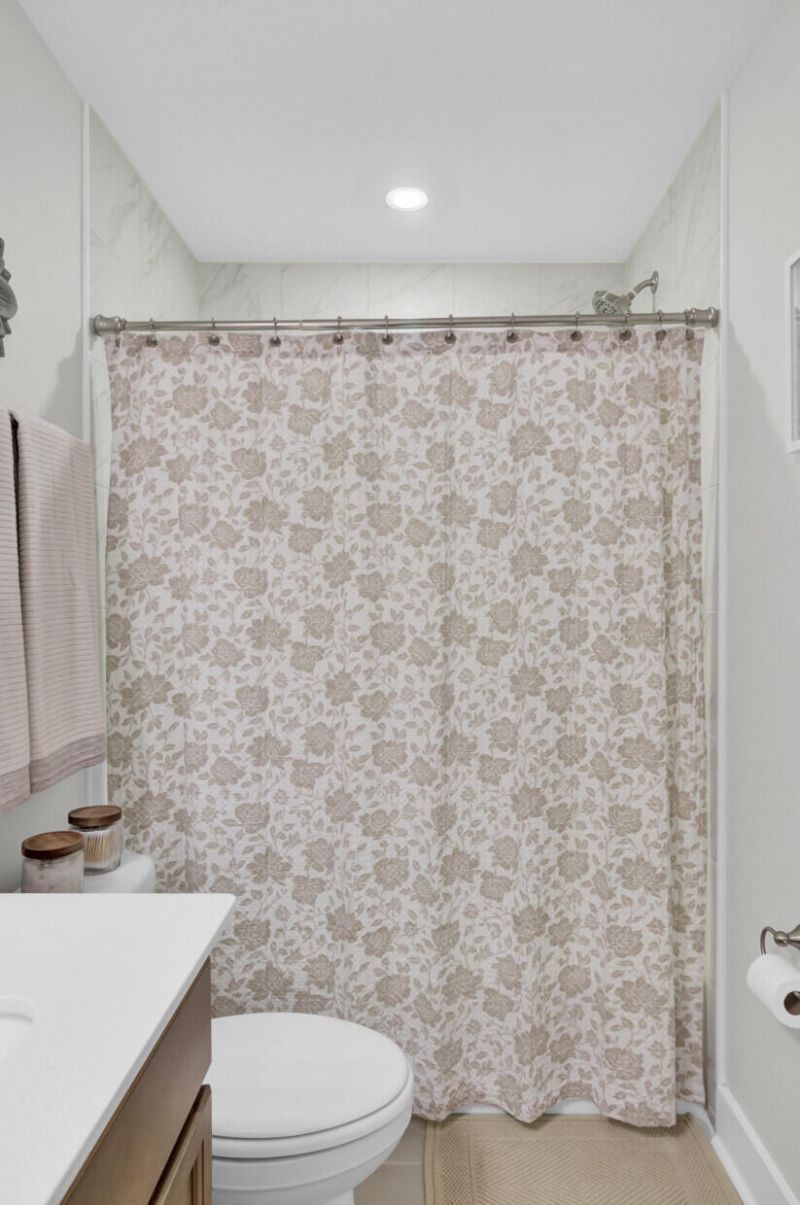 472 Rowley Lane Photo 55