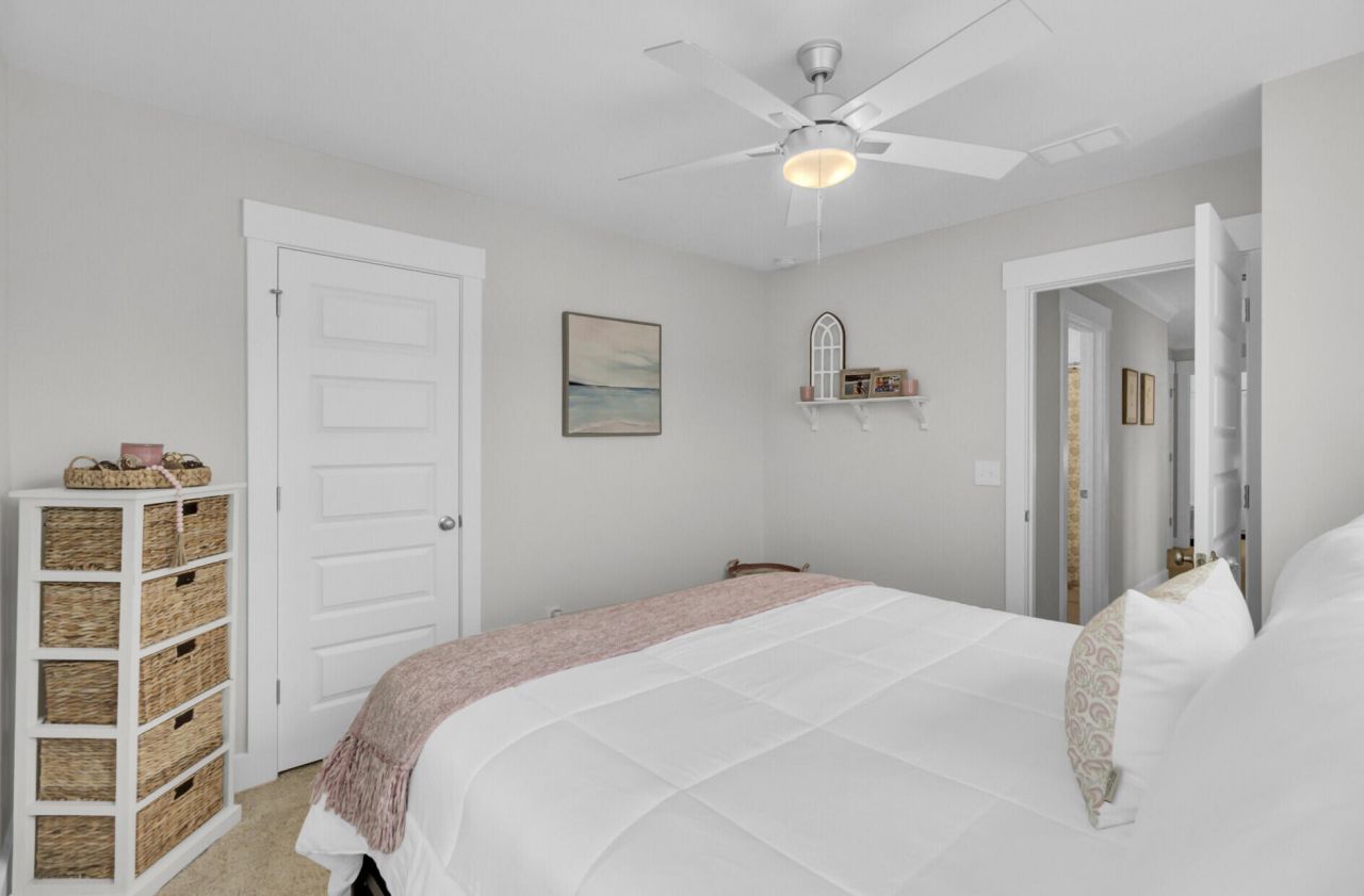 472 Rowley Lane Photo 58