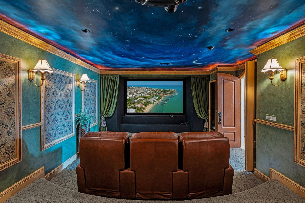 1355-1350 Coury Drive, Key Colony, FL 33051 Photo